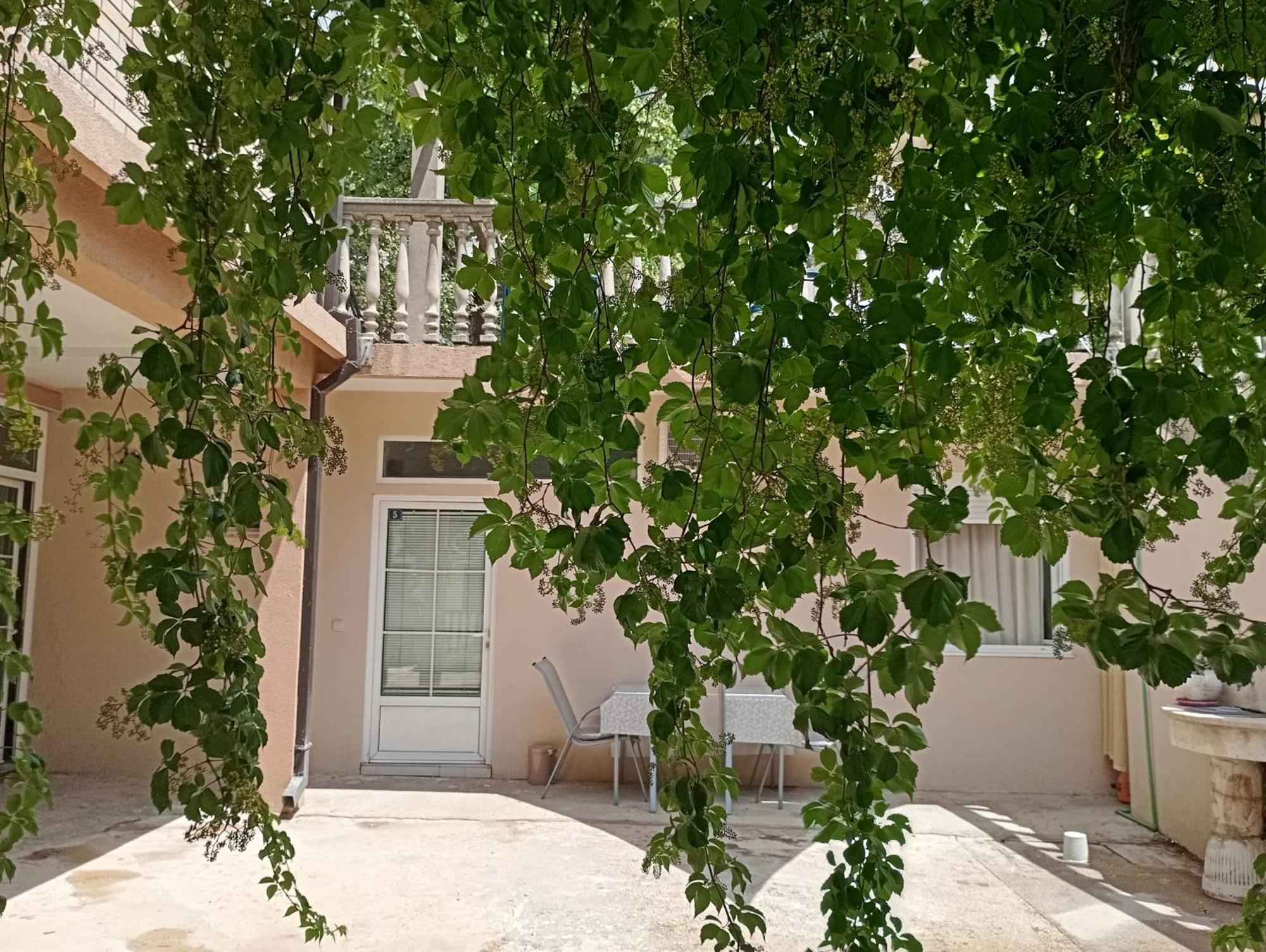 Apartments Zenit Kotor Exterior photo