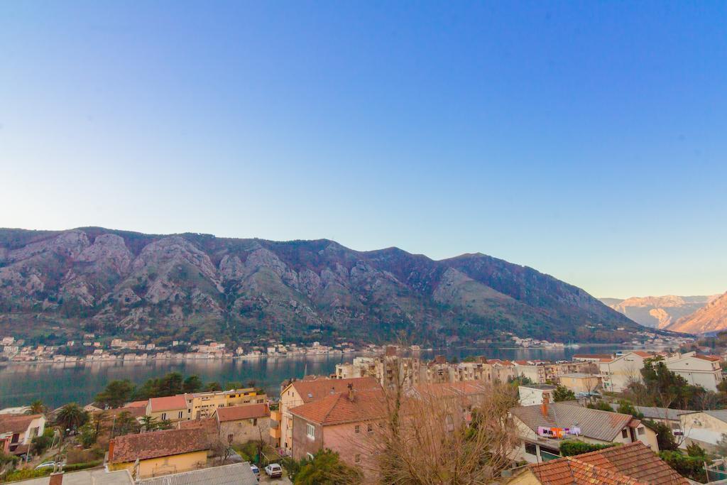 Apartments Zenit Kotor Exterior photo
